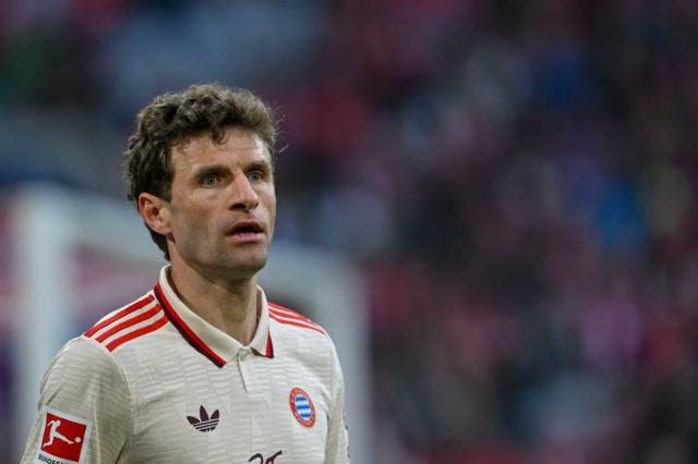 谁在逼穆勒离开拜仁？三球星高薪续约堵死二娃的路